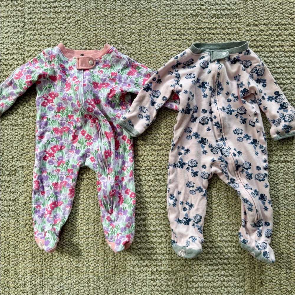 Baby Girl 0-3m Burt’s Bees pajamas